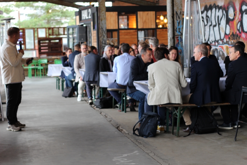 Participants at investor round tables